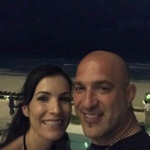 Meet your Posher, Gino